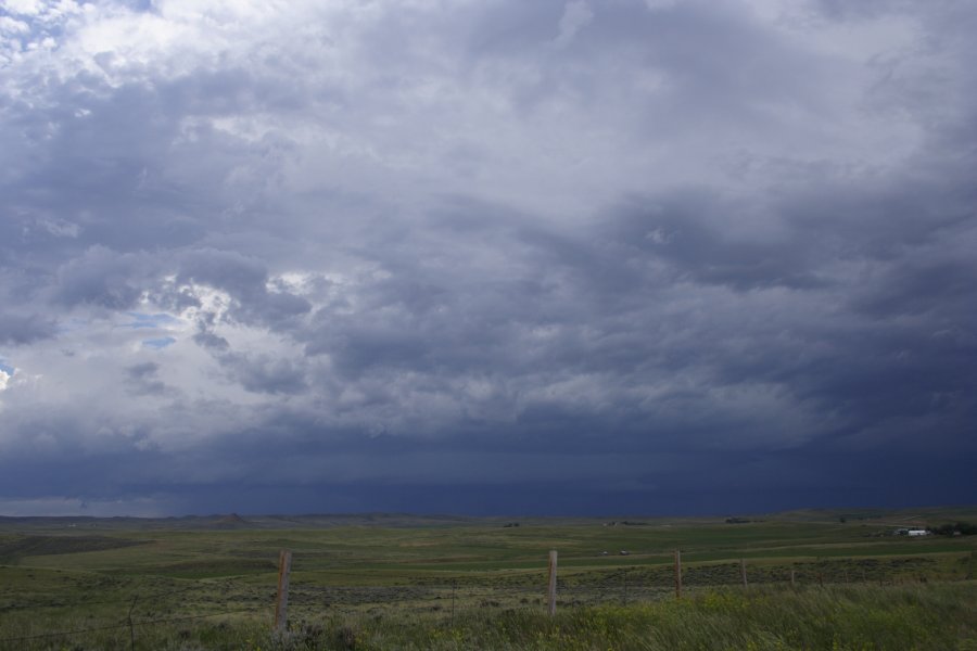 cumulonimbus supercell_thunderstorm : NW of Newcastle, Wyoming, USA   9 June 2006