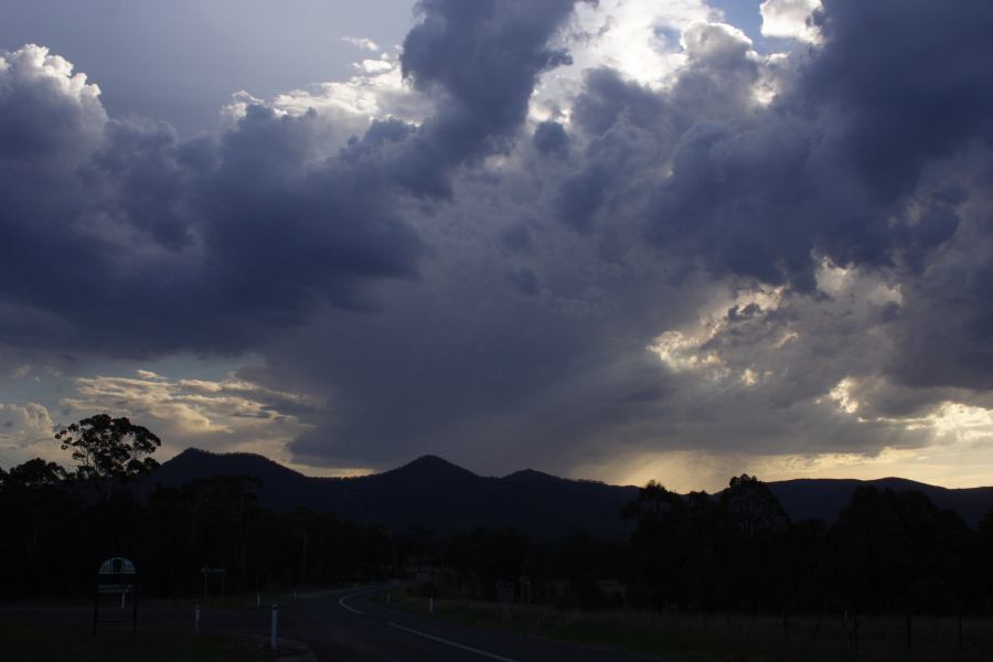 thunderstorm cumulonimbus_incus : near Bulga, NSW   4 March 2007