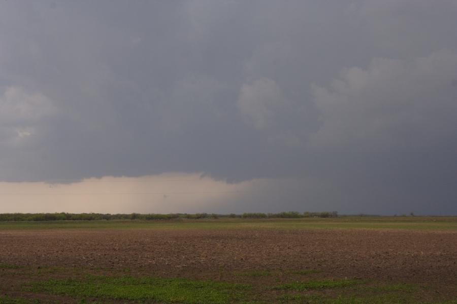 cumulonimbus thunderstorm_base : SW of Seymour, Texas, USA   13 April 2007