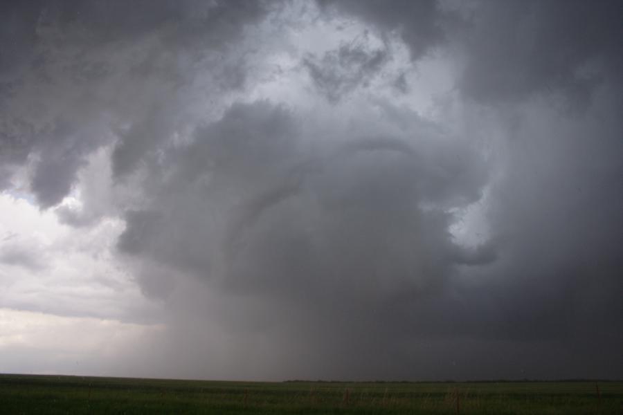 tornadoes funnel_tornado_waterspout : SW of Seymour, Texas, USA   13 April 2007