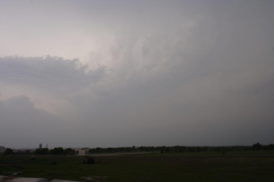 updraft thunderstorm_updrafts : S of Decator, Texas, USA   13 April 2007