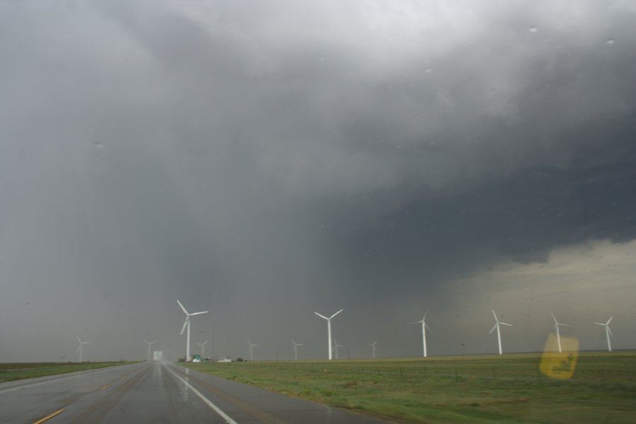 cumulonimbus thunderstorm_base : N of Springfield, Colorado, USA   21 April 2007