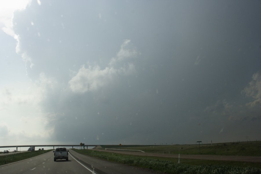 updraft thunderstorm_updrafts : I-40 between Mclean and Amarillo, Texas, USA   23 April 2007