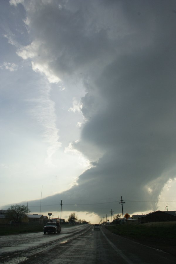 inflowband thunderstorm_inflow_band : Pampa, Texas, USA   23 April 2007