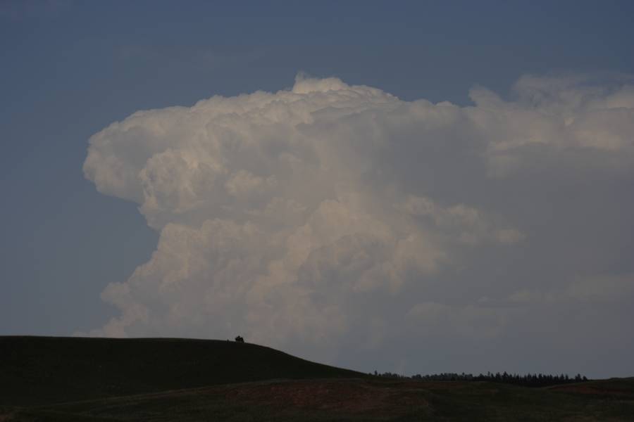 thunderstorm cumulonimbus_incus : Sundance, Wyoming, USA   18 May 2007