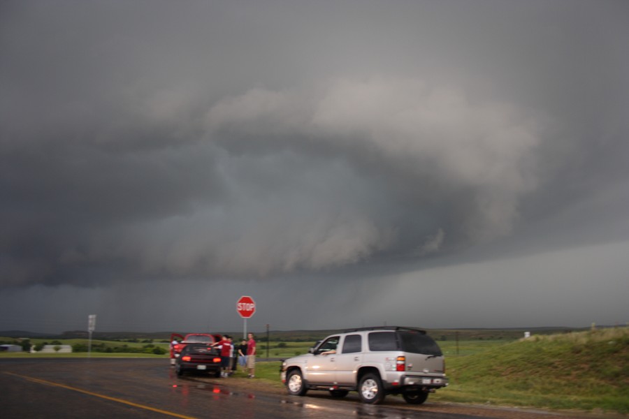 cumulonimbus thunderstorm_base : SE of Perryton, Texas, USA   23 May 2007