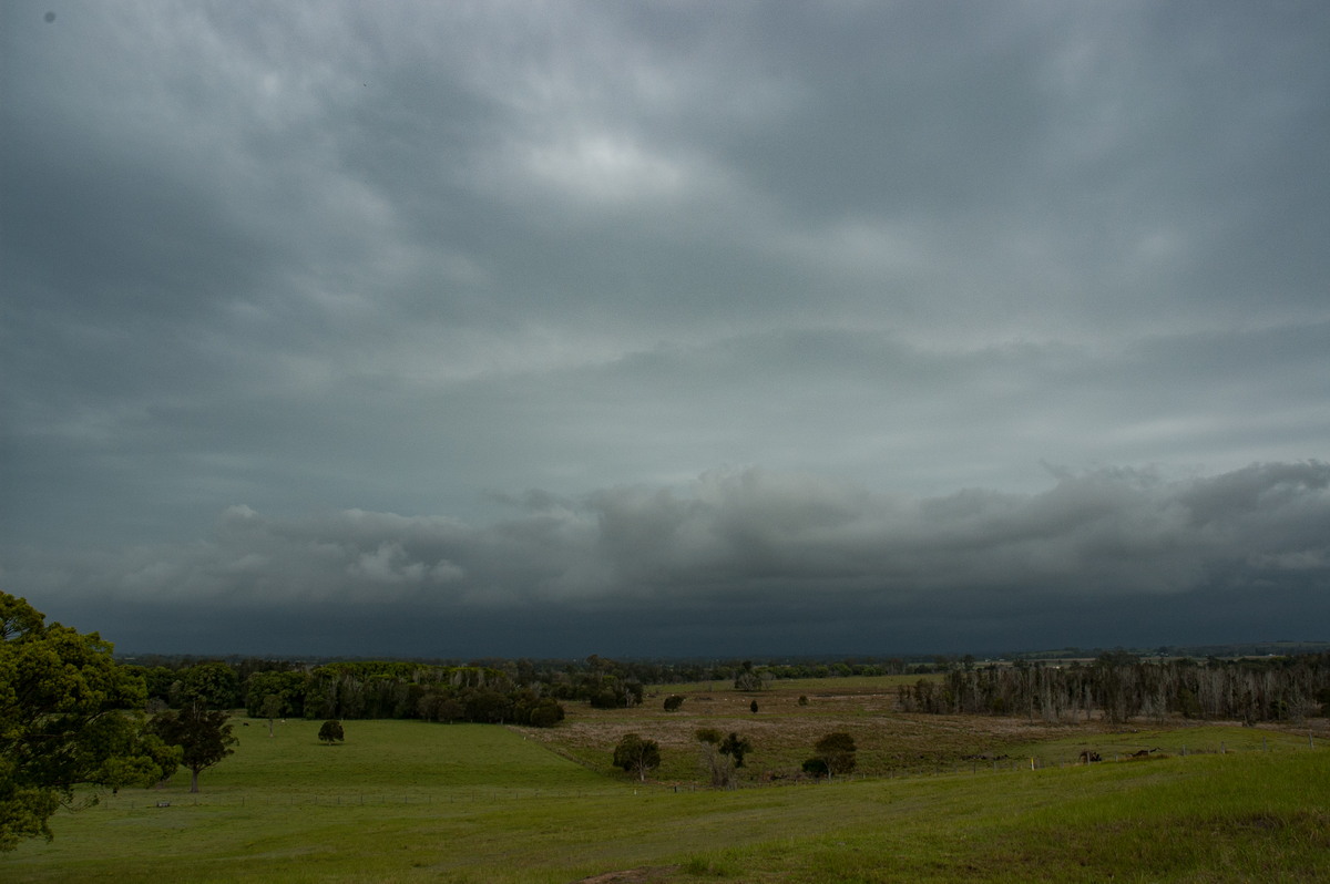 shelfcloud shelf_cloud : near Coraki, NSW   8 October 2007