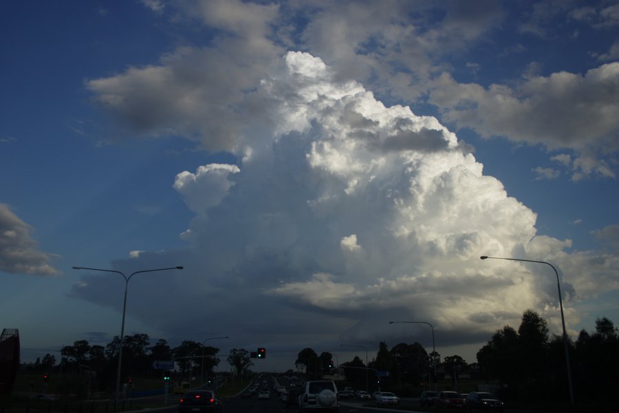 thunderstorm cumulonimbus_incus : Rouse Hill, NSW   29 March 2008