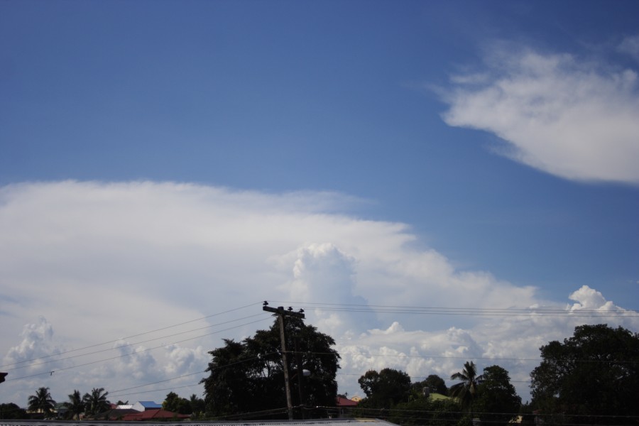 thunderstorm cumulonimbus_incus : Davao City, Philippines   15 April 2008