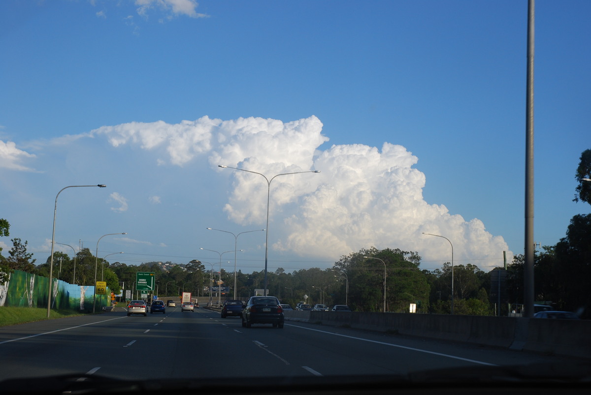 thunderstorm cumulonimbus_incus : Brisbane, QLD   30 December 2008