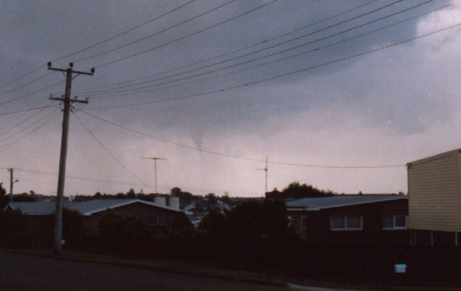 contributions received : Devonport, TAS<BR>Photo by Andrew Boskell   9 February 1989