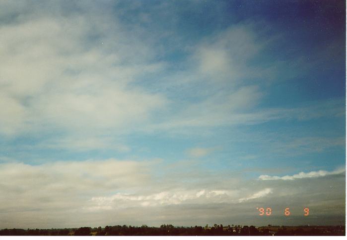 stratocumulus stratocumulus_cloud : Schofields, NSW   9 June 1990