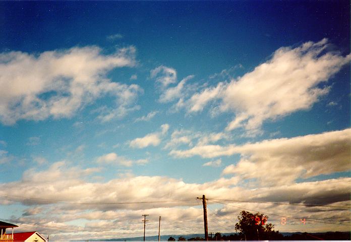 stratocumulus stratocumulus_cloud : Schofields, NSW   4 August 1990