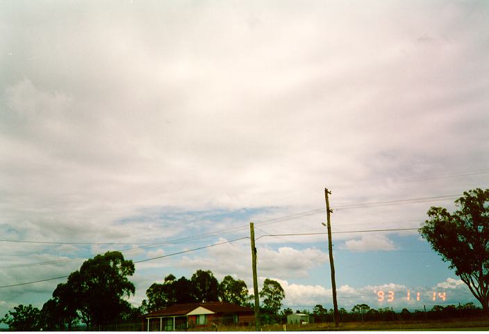 stratocumulus stratocumulus_cloud : Schofields, NSW   14 November 1993