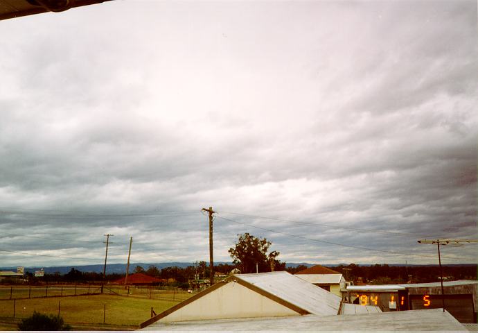 stratocumulus stratocumulus_cloud : Schofields, NSW   5 November 1994