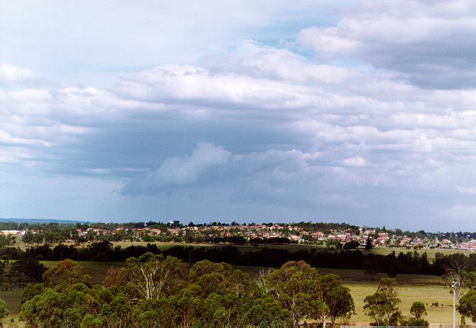 stratocumulus stratocumulus_cloud : Rooty Hill, NSW   26 December 1996