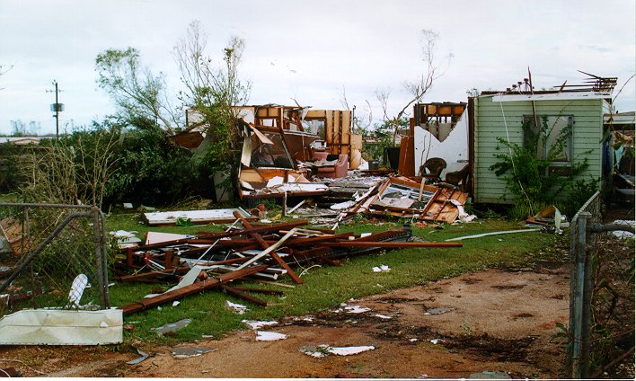 contributions received : Cyclone Vance: Exmouth, WA<BR>Photo by State Emergency Service   1 March 1999
