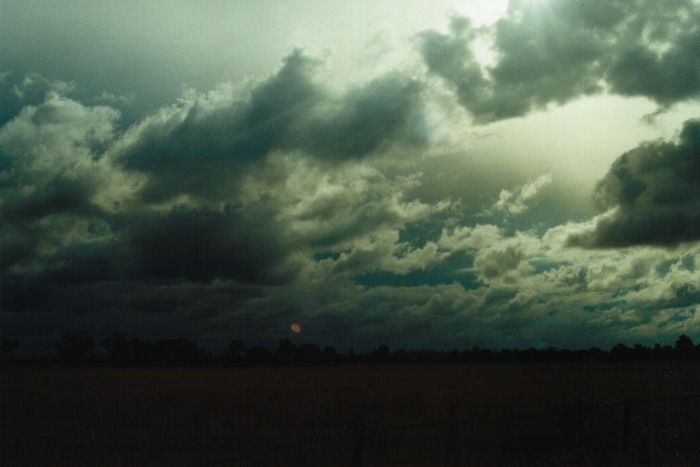 cumulus humilis : Narrabri, NSW   10 July 2000