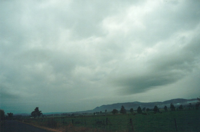 stratocumulus stratocumulus_cloud : Mudgee, NSW   27 September 2000