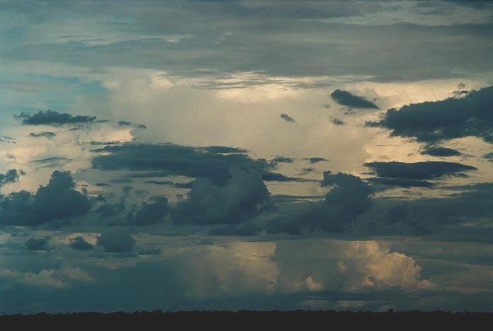 cumulus humilis : Bourke, NSW   19 November 2000