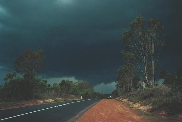 cumulonimbus supercell_thunderstorm : N of Grafton, NSW   8 December 2000