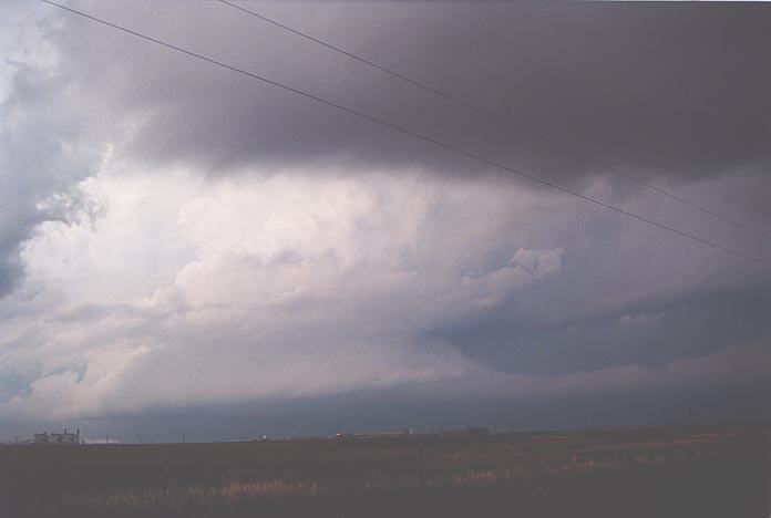 inflowband thunderstorm_inflow_band : Amarillo, Texas, USA   29 May 2001