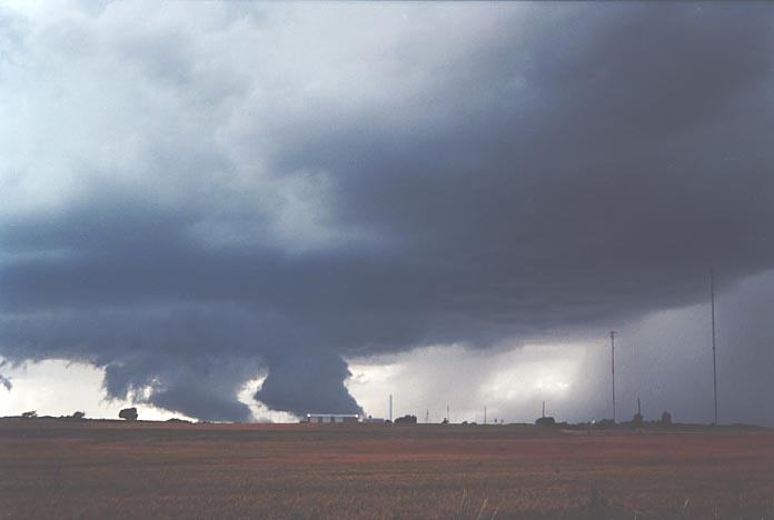 raincascade precipitation_cascade : S of Woodward, Oklahoma, USA   5 June 2001