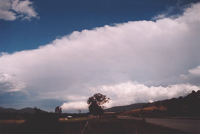 cumulonimbus supercell_thunderstorm : End of Bulahdelah bypass northern side, NSW   3 October 2001