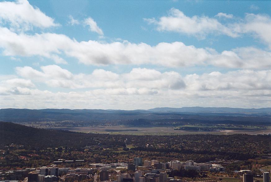 contributions received : Canberra, ACT<BR>Photo by Geoff Thurtell   8 October 2001