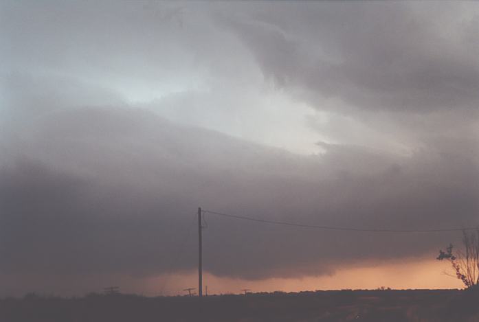 cumulonimbus thunderstorm_base : near Chillicothe, Texas, USA   24 May 2002