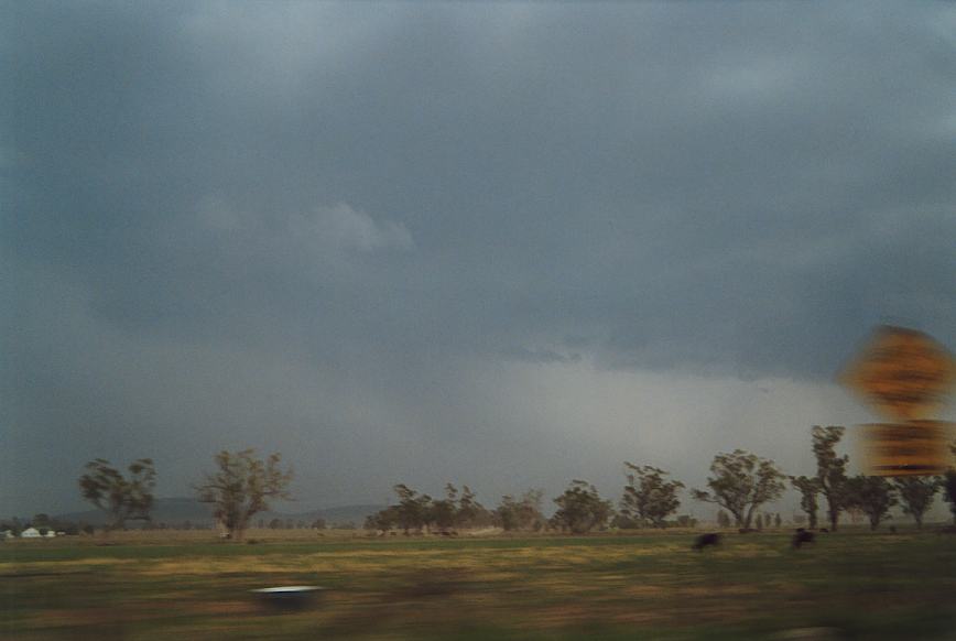 cumulonimbus supercell_thunderstorm : N of Gunnedah, NSW   23 December 2002