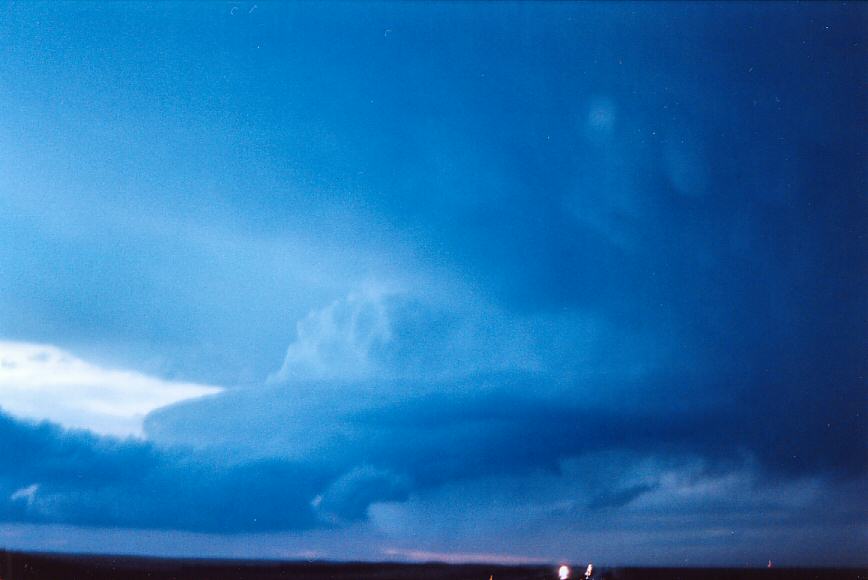 cumulonimbus supercell_thunderstorm : Cheyenne, Wyoming, USA   10 May 2004