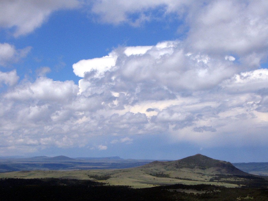 cumulus humilis : N of Des Moines, New Mexico, USA   30 May 2005