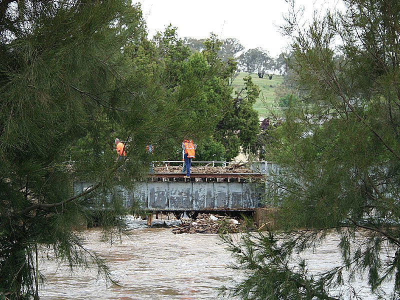 disasters storm_damage : Molong, NSW   8 November 2005