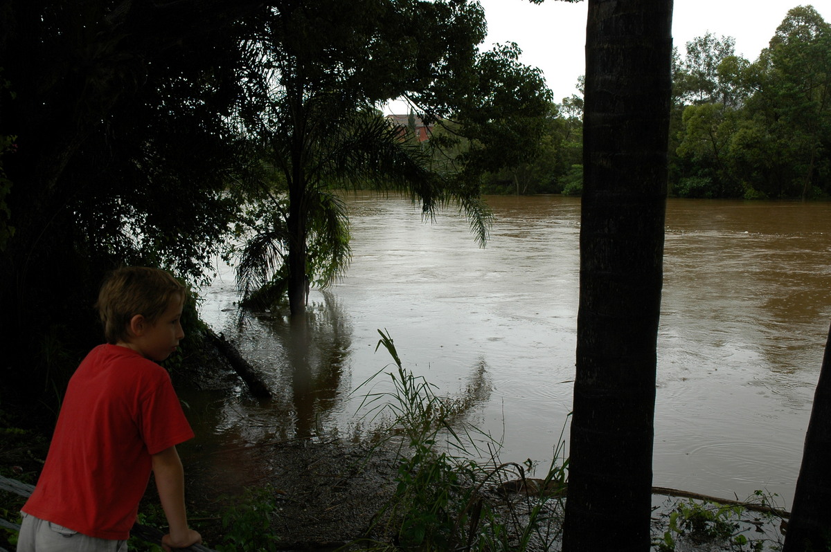 flashflooding flood_pictures : Lismore, NSW   20 January 2006