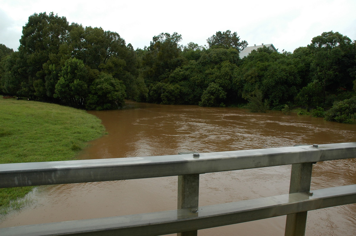 flashflooding flood_pictures : Eltham, NSW   4 March 2006