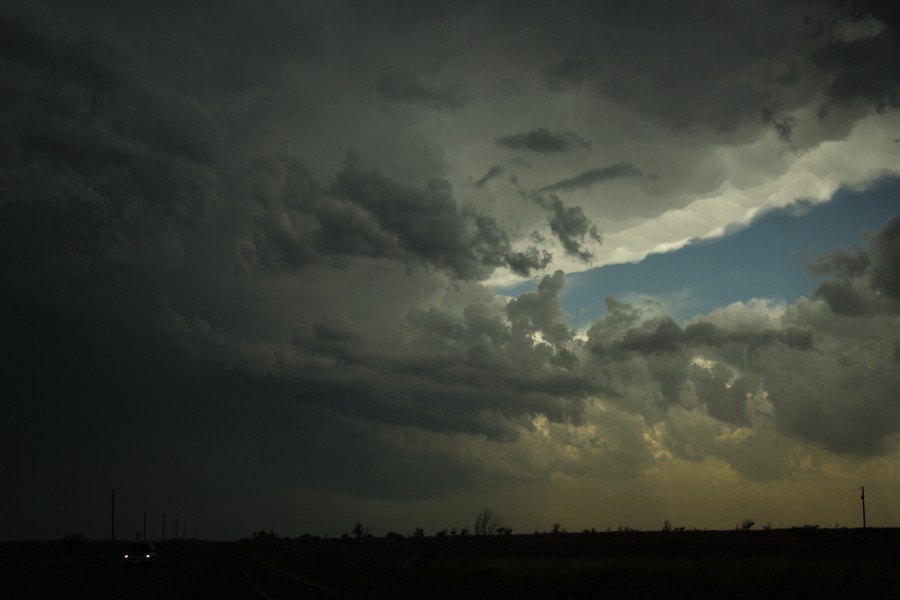 anvil thunderstorm_anvils : near Memphis, Texas, USA   2 May 2006