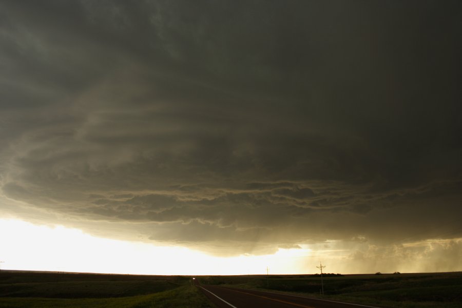 cumulonimbus supercell_thunderstorm : SW of Hoxie, Kansas, USA   26 May 2006