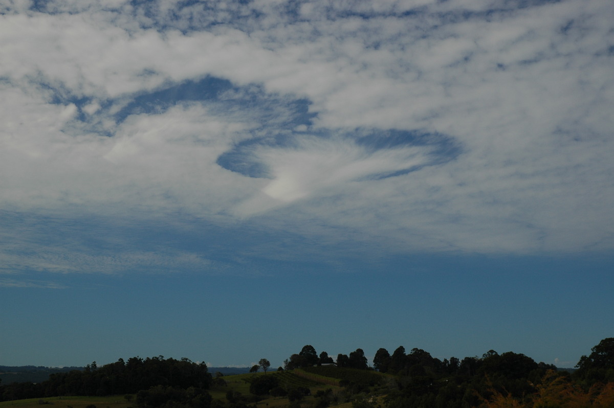 halosundog halo_sundog_crepuscular_rays : McLeans Ridges, NSW   17 August 2006