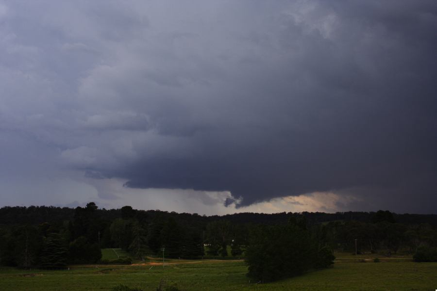 cumulonimbus supercell_thunderstorm : WNW of Ebor, NSW   27 November 2006