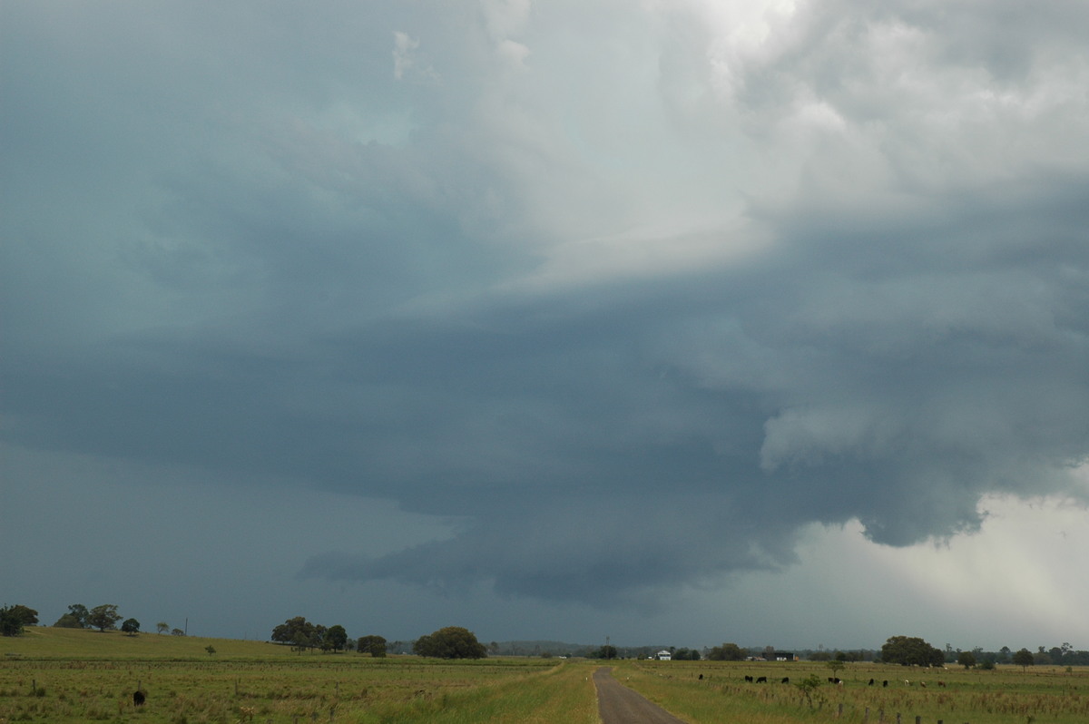inflowband thunderstorm_inflow_band : McKees Hill, NSW   14 December 2006