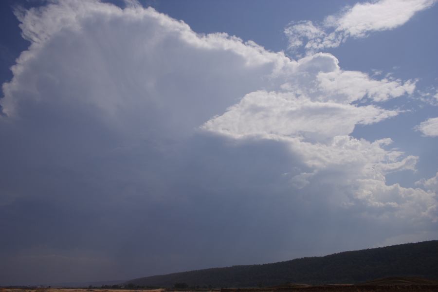 thunderstorm cumulonimbus_incus : Castlereagh, NSW   12 January 2007