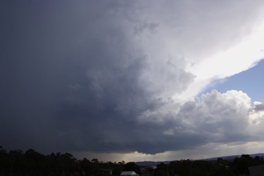 anvil thunderstorm_anvils : near Lithgow, NSW   7 February 2007