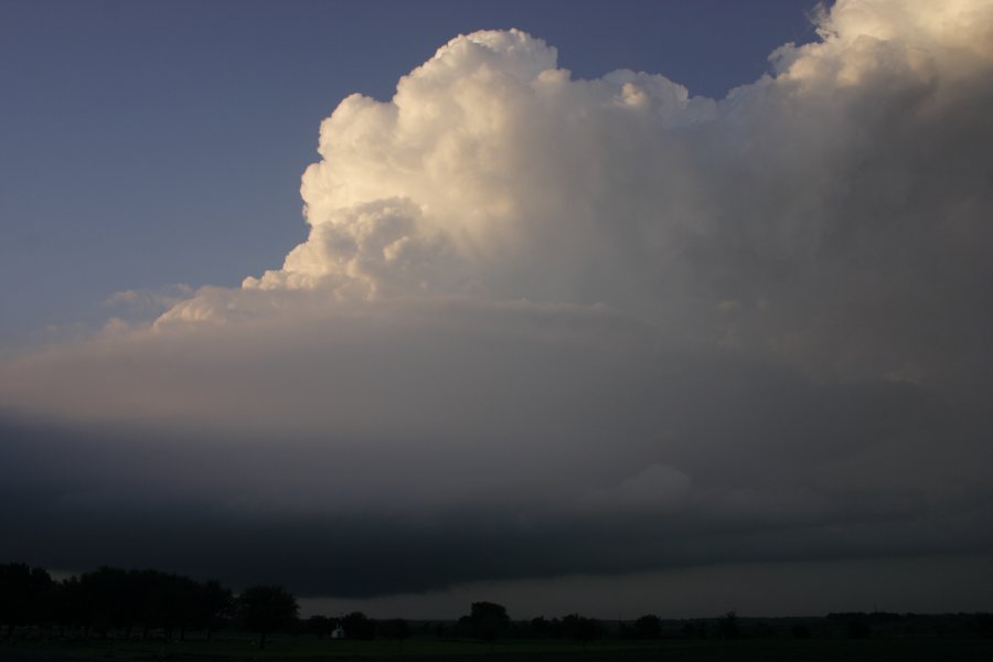 thunderstorm cumulonimbus_incus : Hillsboro, Texas, USA   3 May 2007
