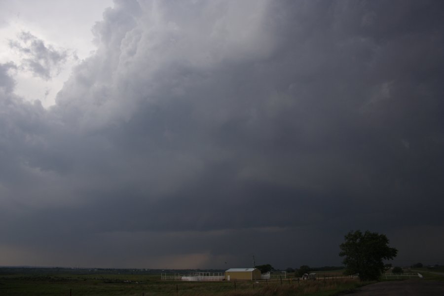 cumulonimbus thunderstorm_base : near Beaver, Oklahoma, USA   5 May 2007