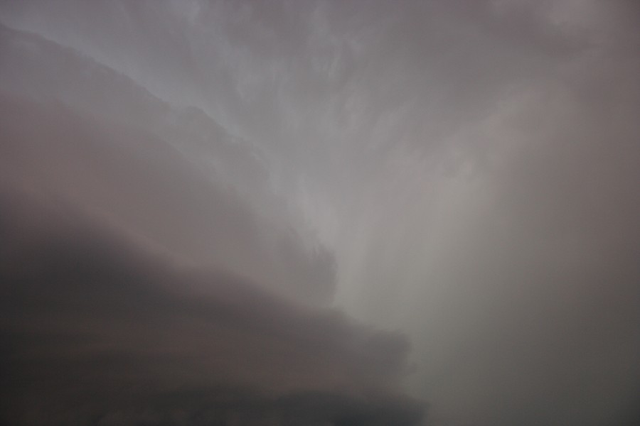 updraft thunderstorm_updrafts : S of Darrouzett, Texas, USA   23 May 2007
