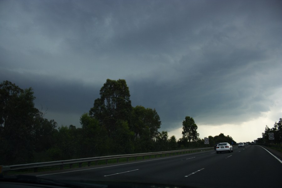 cumulonimbus thunderstorm_base : M4 Motorway, NSW   9 December 2007