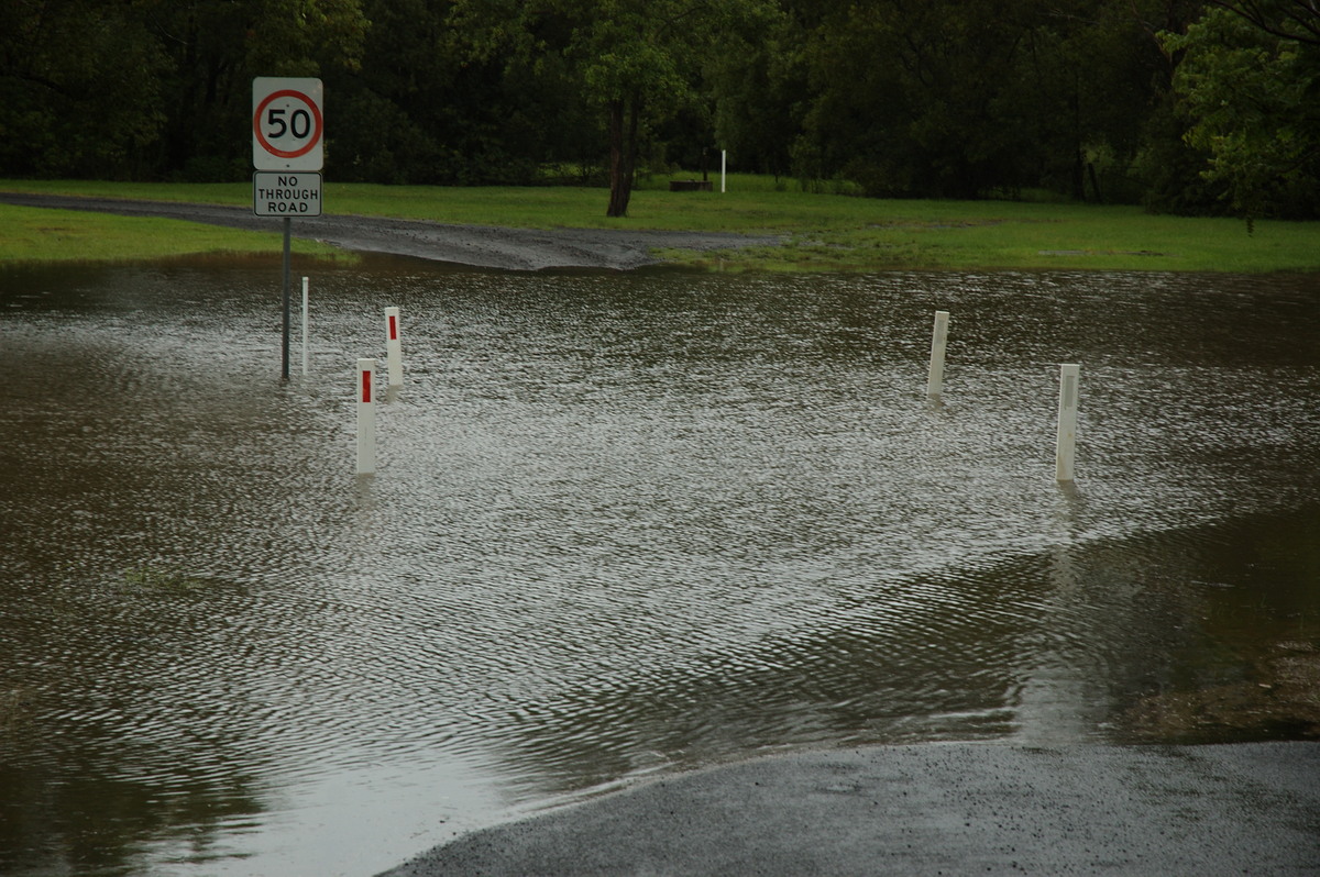 flashflooding flood_pictures : Bexhill, NSW   4 January 2008