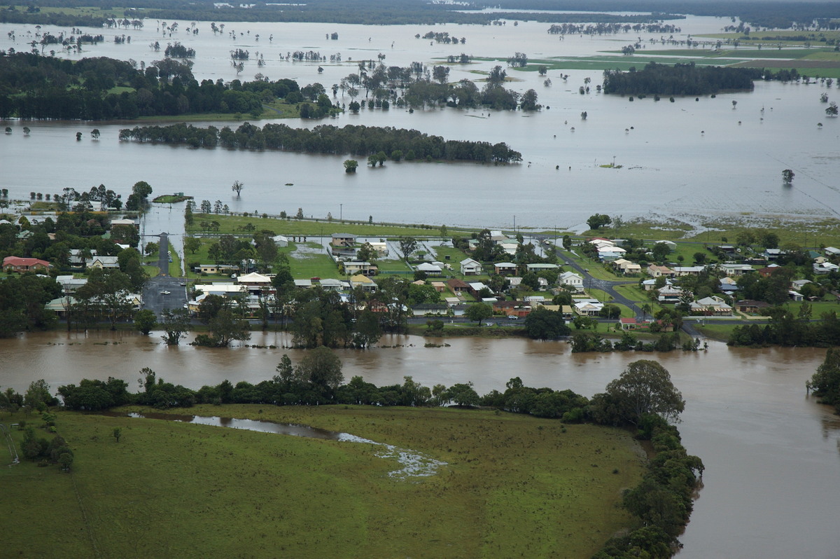 flashflooding flood_pictures : Coraki area, NSW   9 January 2008