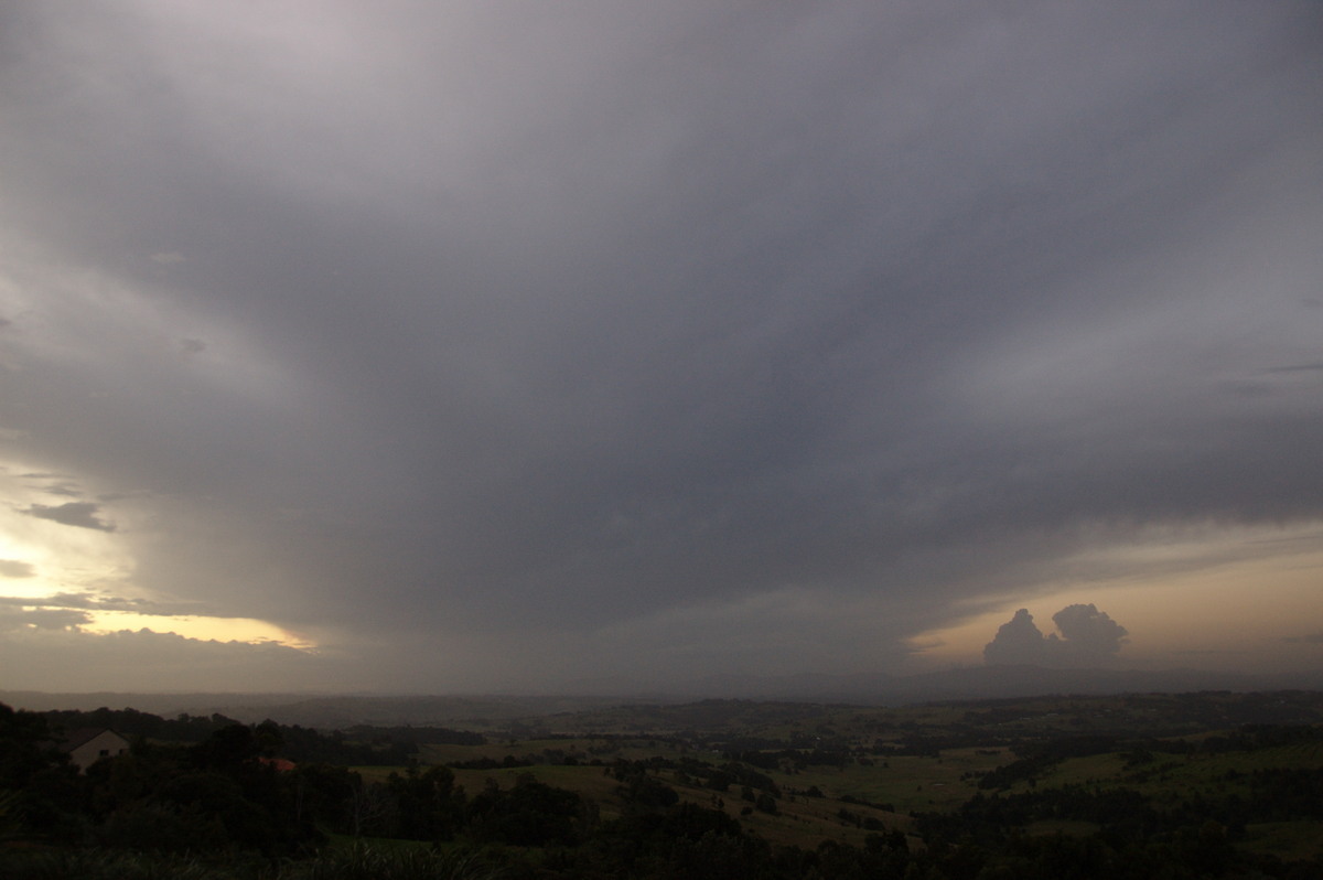 anvil thunderstorm_anvils : McLeans Ridges, NSW   17 April 2009